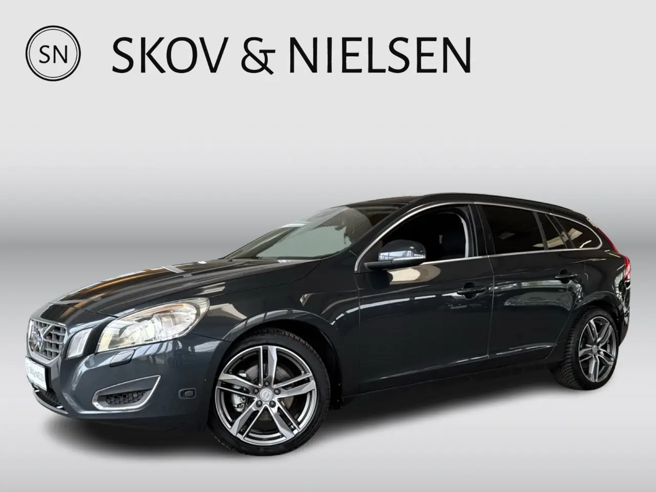 Billede 1 - Volvo V60 1,6 T4 180 Momentum aut.