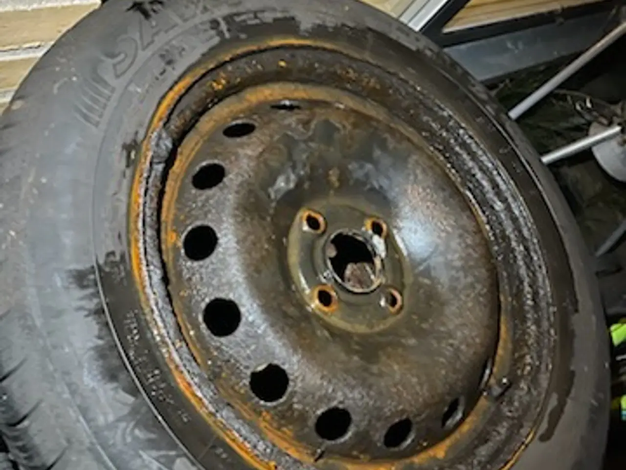 Billede 6 - Bridgestone alufælge med dæk