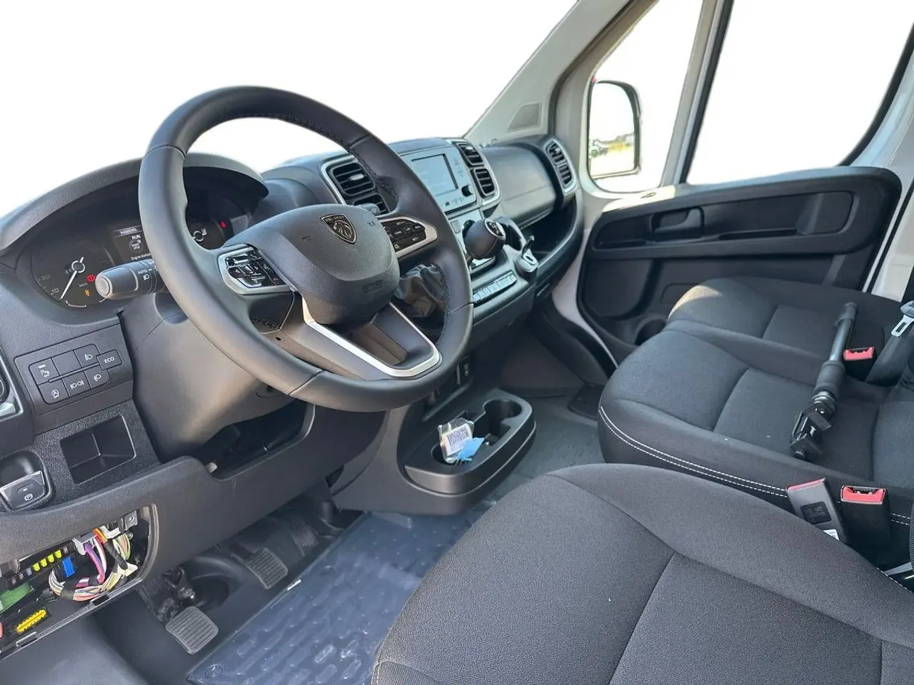 Billede 6 - Peugeot Boxer 333 2,2 BlueHDi 140 L2H2 Premium