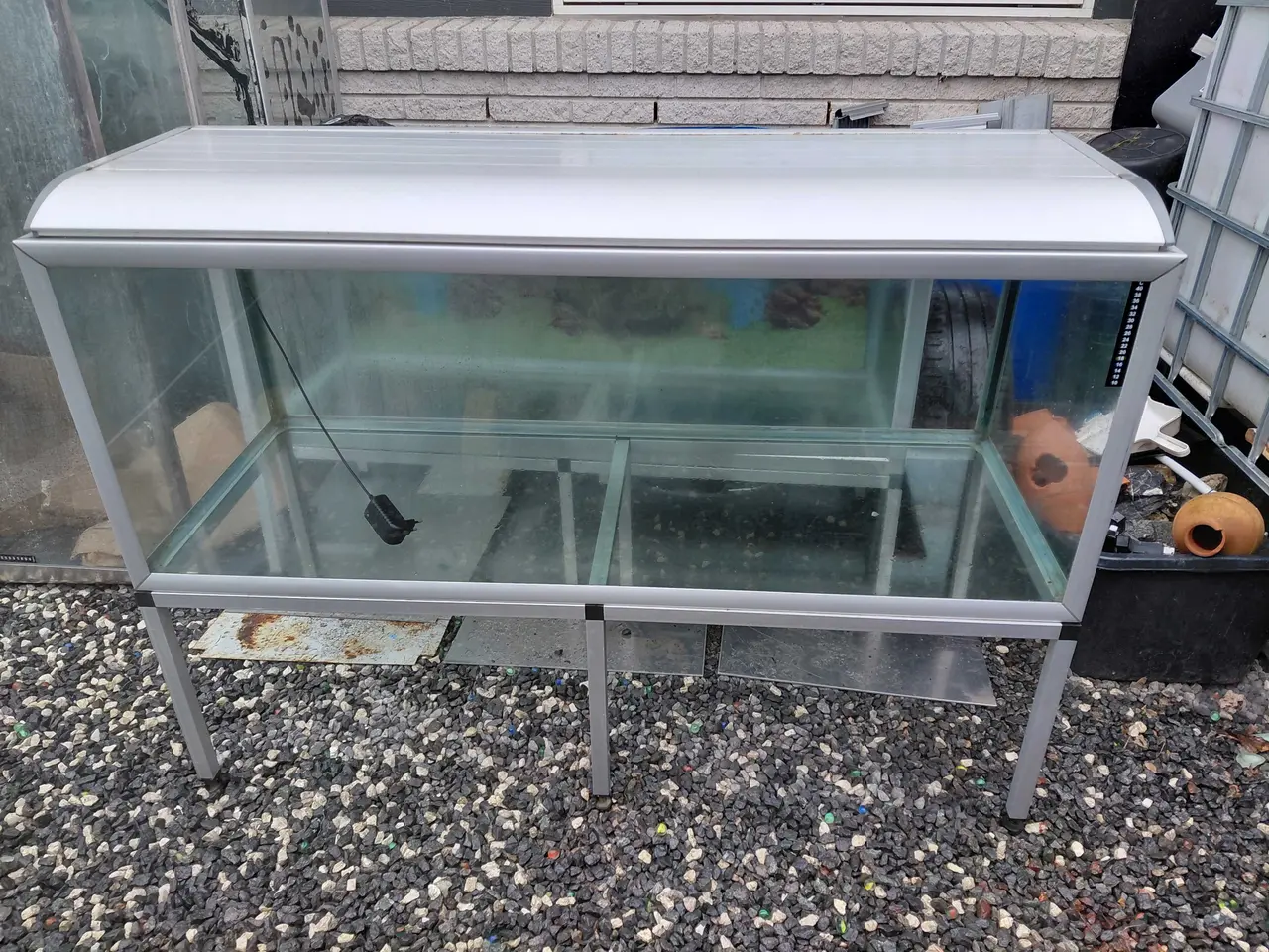 Billede 7 - Akvarier 325L