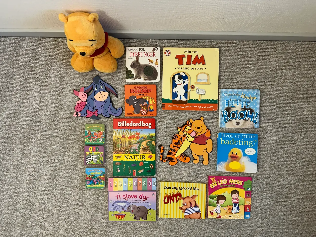 Billede 2 - Blandet sæt med børnebøger og Peter plys bamse