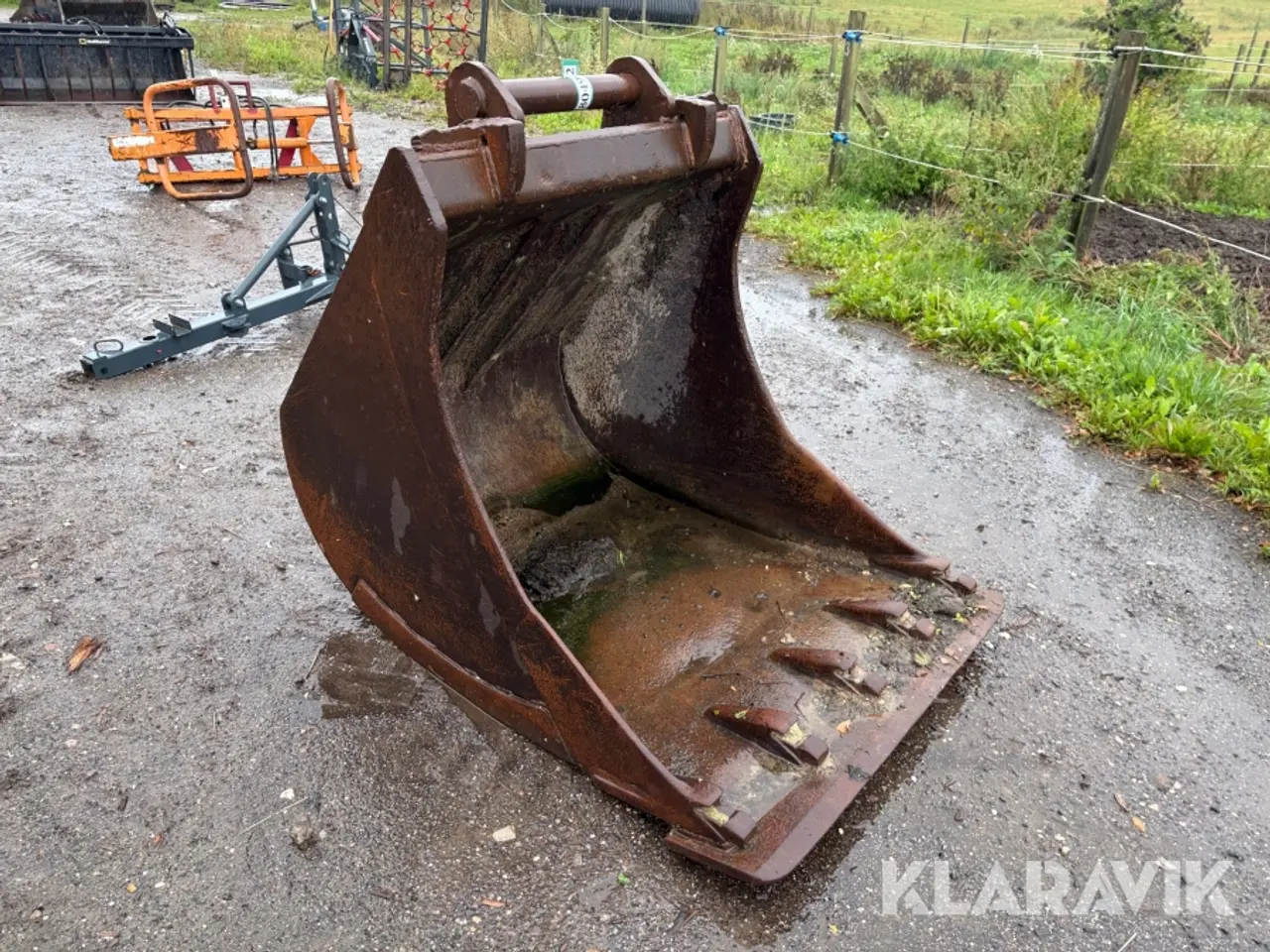 Billede 3 - Kraftig graveskovl - S70 skifte