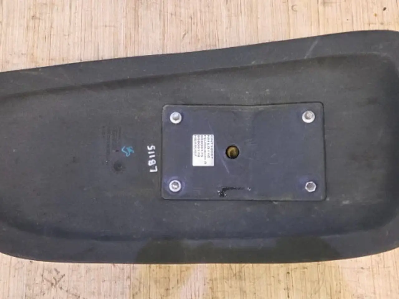 Billede 9 - New Holland LB115 Hjulskærm R. 85806175