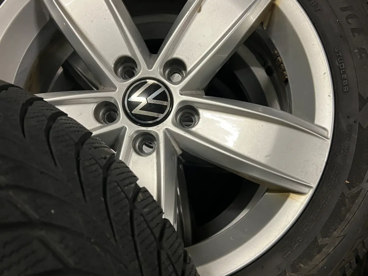Billede 4 - 215/55-17