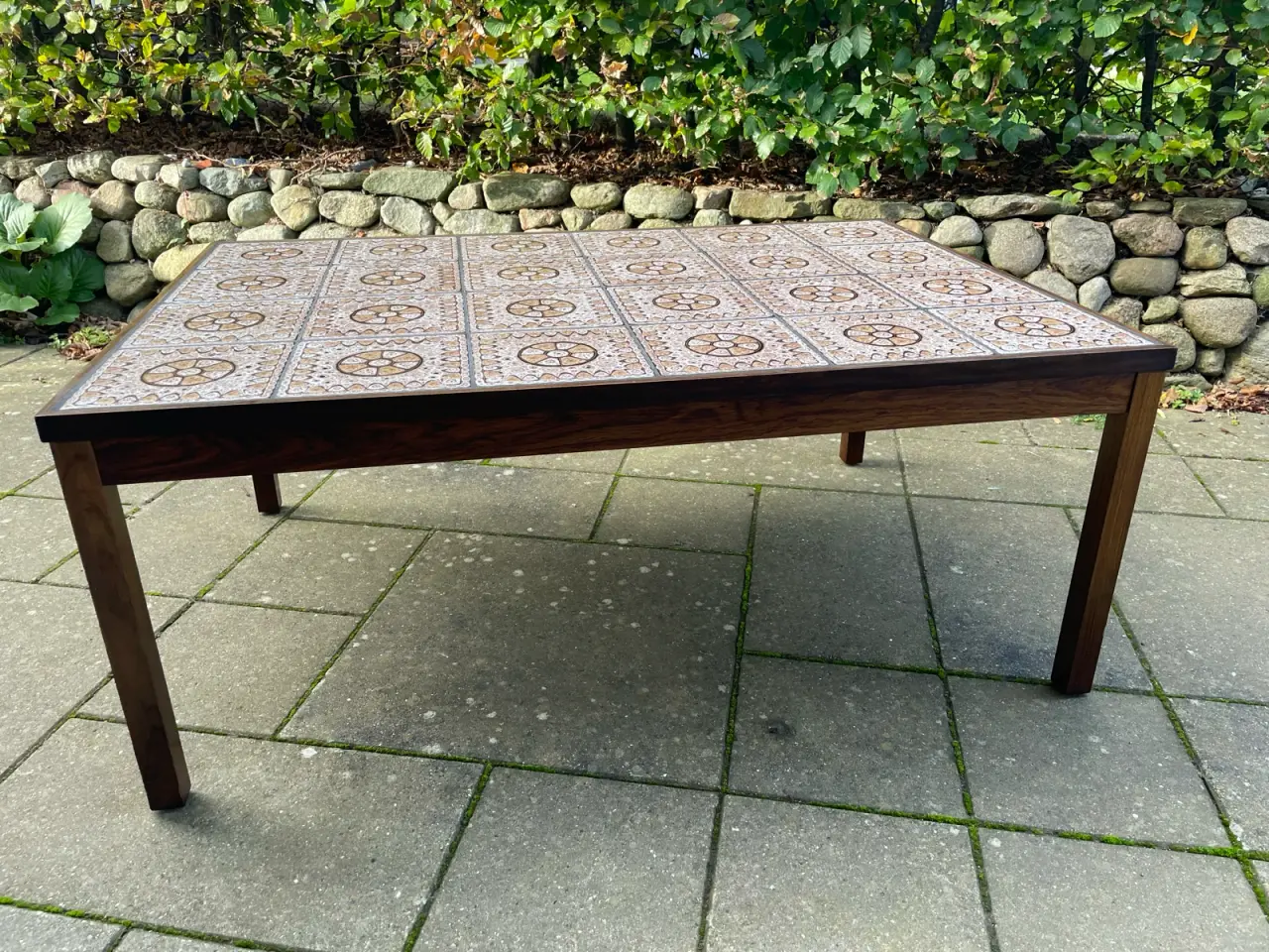 Billede 4 - Stort retro kakkelbord/sofabord - 125 x 85 cm
