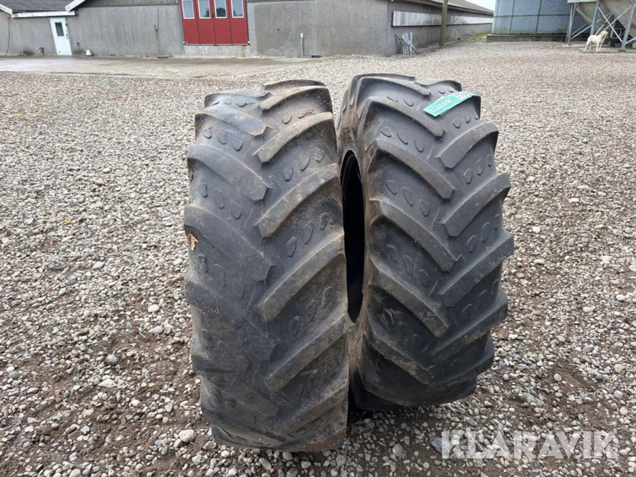 Billede 4 - Traktordæk Kleber 420/85 R28, 2 Styk