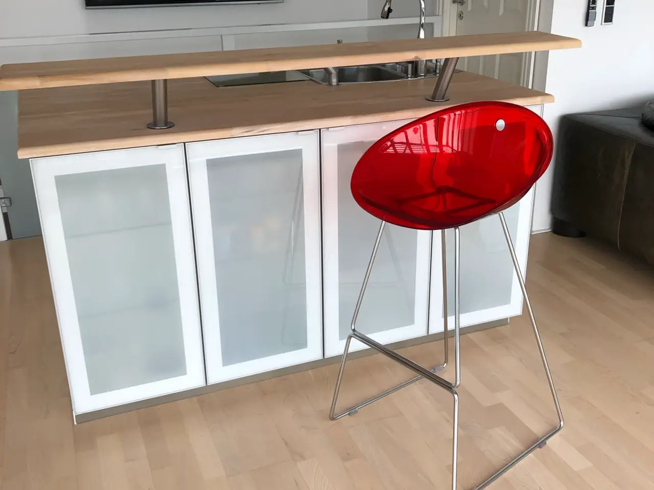 Billede 1 - Super flot designer barstol / køkken stol