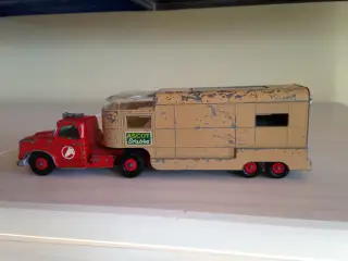 Lesney Matchbox Dodge Horsevan