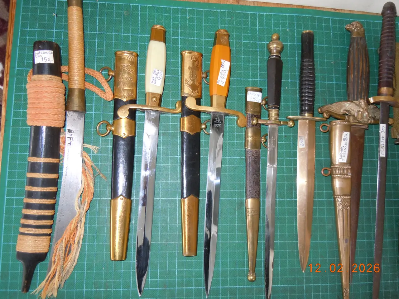 Billede 12 - Dolke, bajonetter og knive, forskellige typer.
