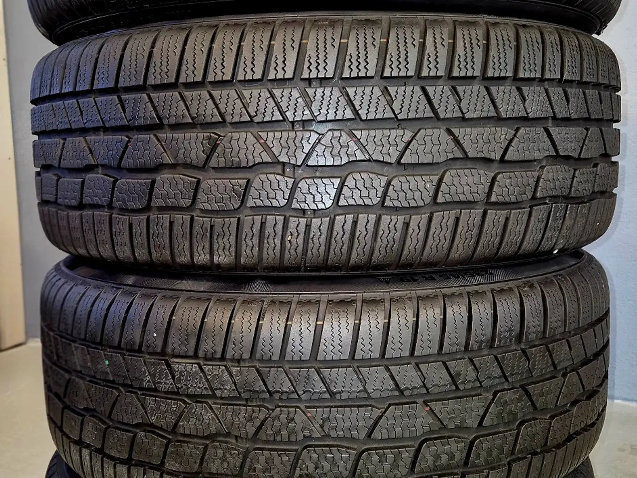 Billede 3 - EQA / EQB / GLA / GLB MERCEDES ORIGINAL VINTER SÆT