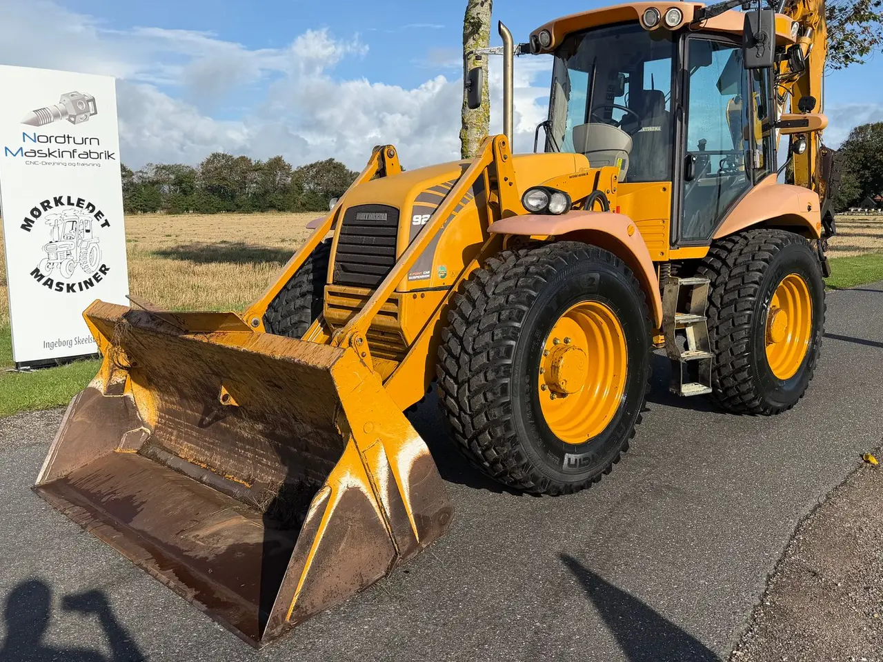 Billede 1 - Hydrema 928 D Virkelig fin, og velkørende rendegraver med Engcon rotortilt med klo