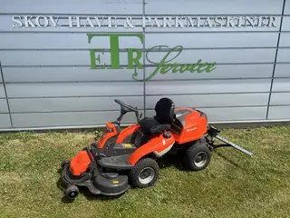  3/2026 Husqvarna Rider R216T AWD med 103 cm klipp