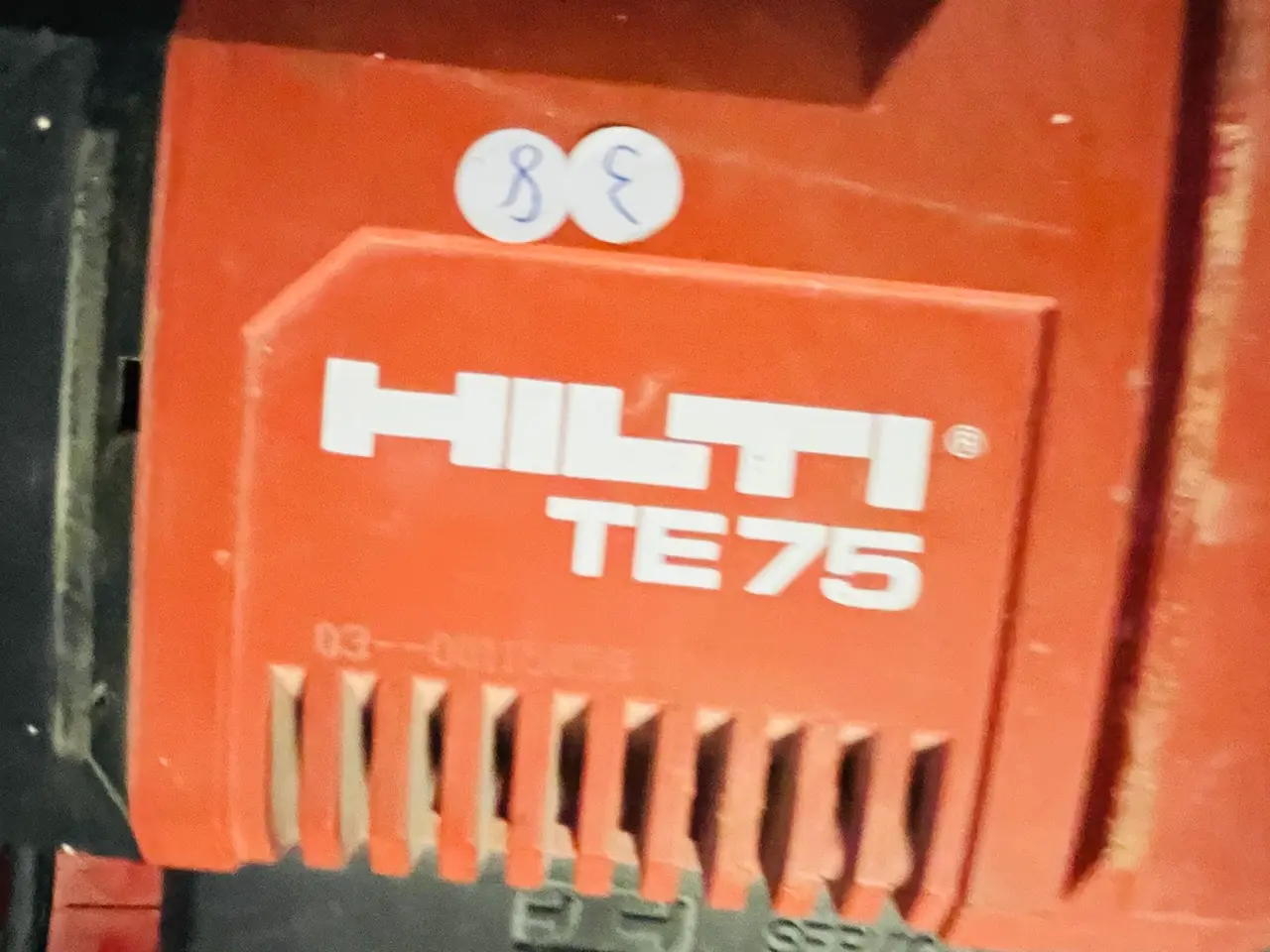 Billede 2 - Bore- og Mejselhammer HILTI TE 75