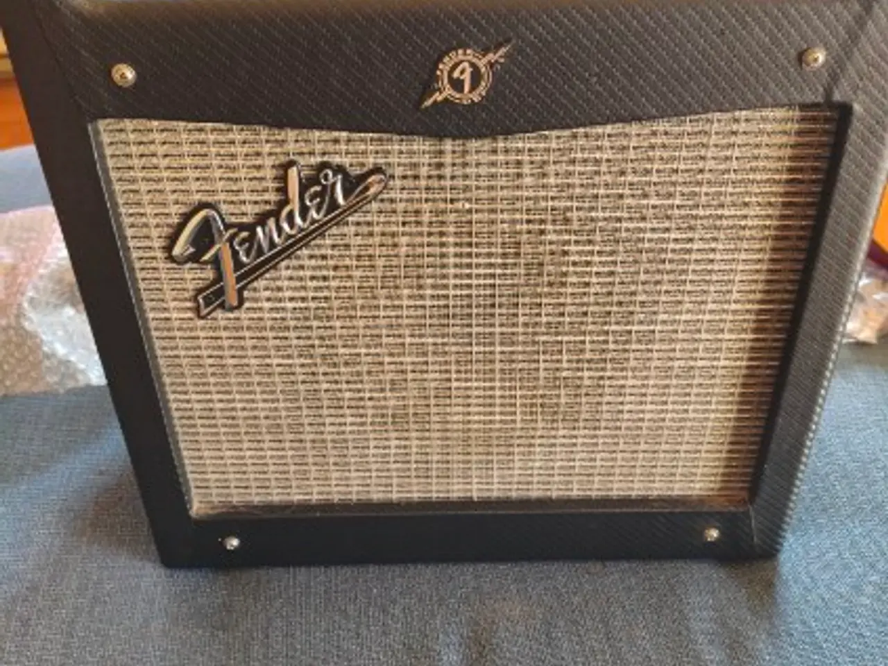 Billede 12 - Fender Mustang I guitarforstærker, model PR 824
