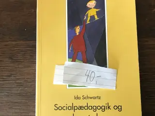 25 bøger pædagog i Grenaa