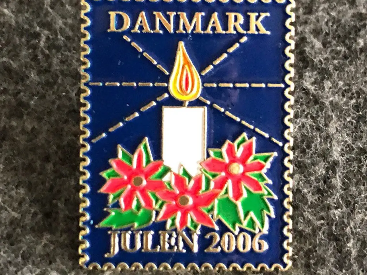 Billede 5 - Julemærke Pins
