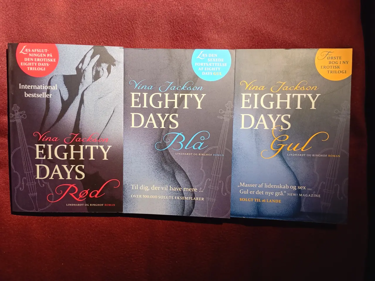 Billede 1 - Eighty Days Gul, Rød, Blå. Vina Jackson