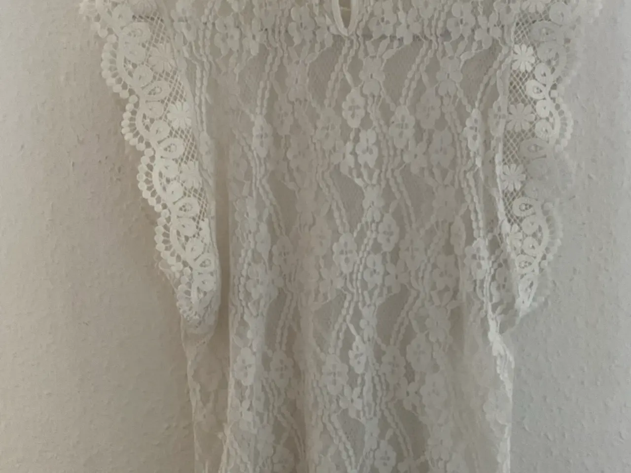 Billede 7 - Hvid blonde top M