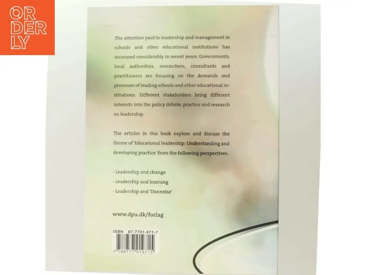 Billede 3 - Educational leadership : understanding and developing practice af Lejf Moos (Bog)