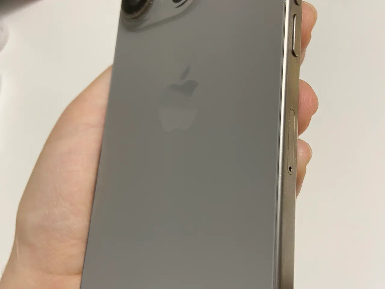 Billede 4 - iPhone 15 pro 256 GB titanium
