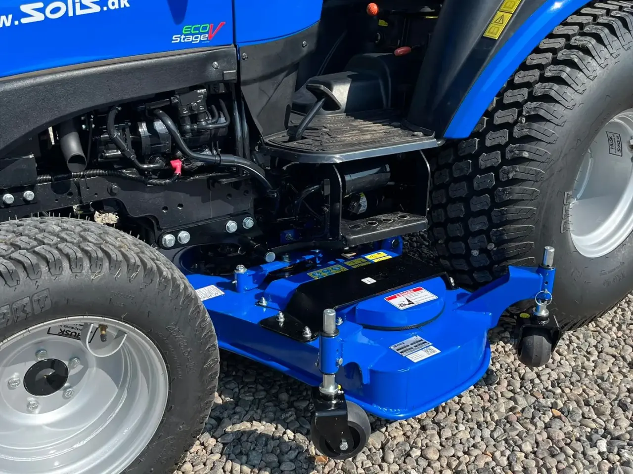 Billede 13 - Solis 26 HST Hydrostat Turf hjul og klipperbord