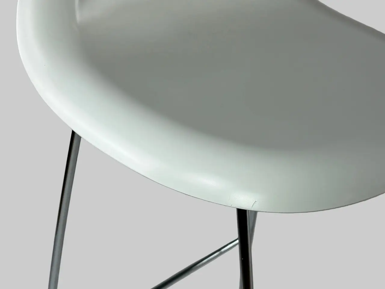 Billede 5 - GUBI 3D Bar Stool Barstol – Hvid/Krom Stel SH 75 cm