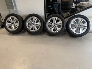 Originale 19” Skoda enyaq fælge med sommerdæk