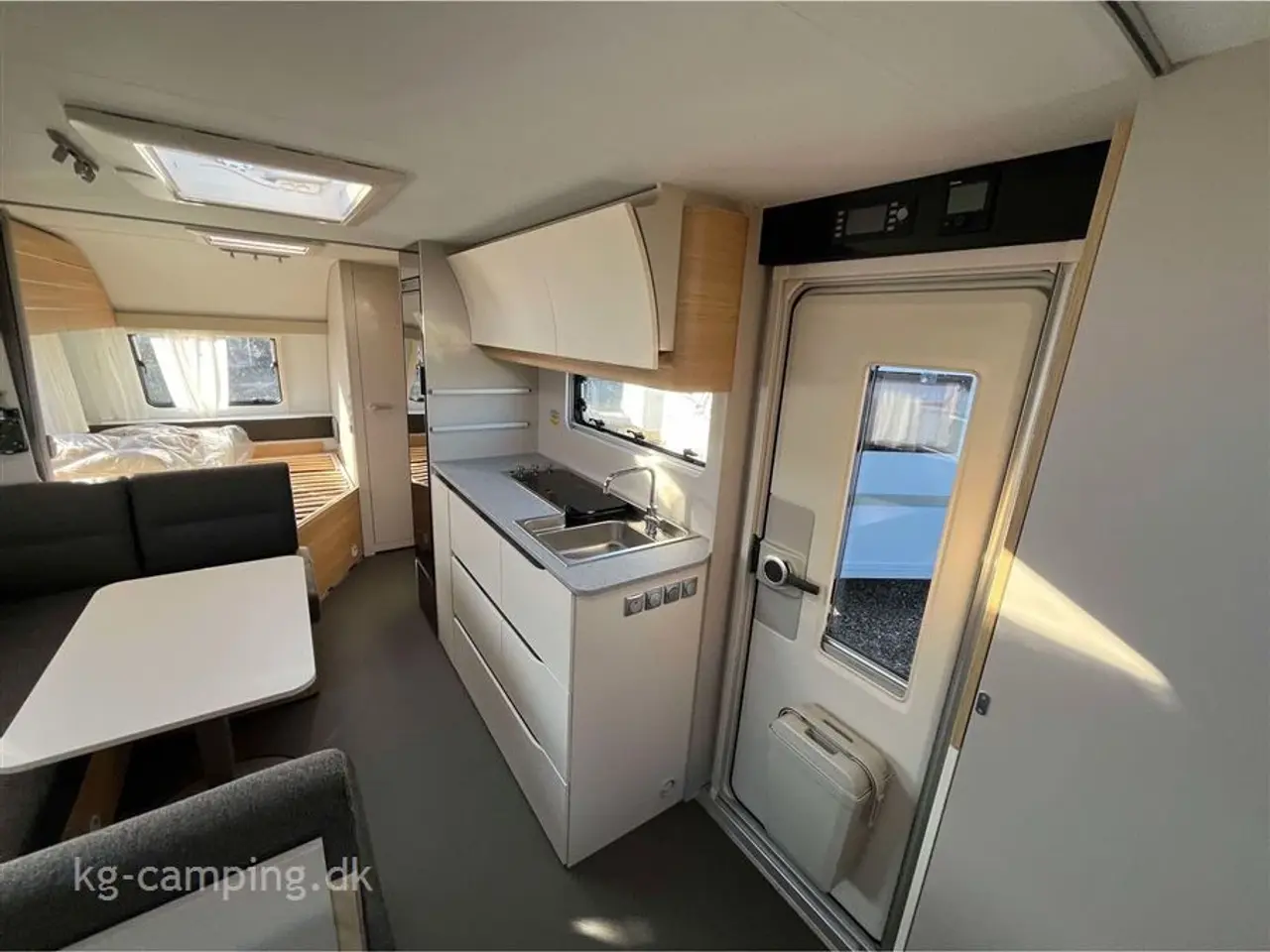 Billede 11 - 2025 - Adria Adora 613 PK Teen Adria Adora 613 PK Teen – 2025 | Perfekt til familien!
