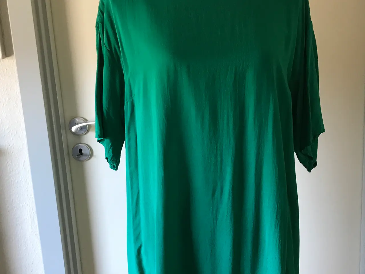 Billede 3 - Fin grøn bluse fra Vero Moda