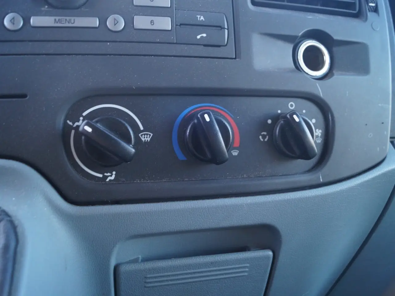 Billede 8 - Ford Transit 300M Van 2,2 TDCi 115 Ambiente