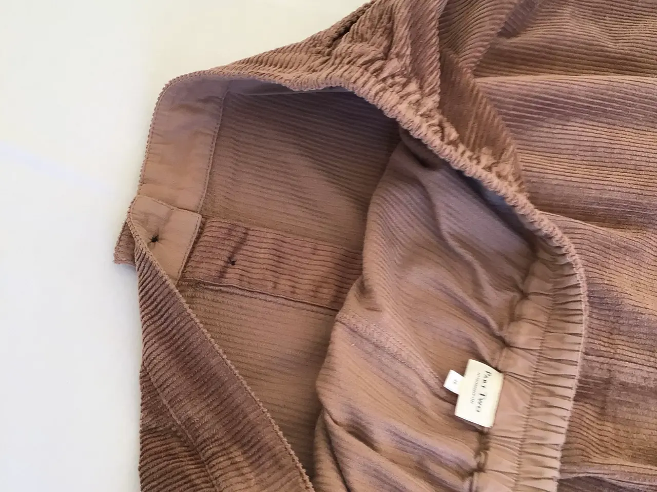 Billede 4 - Lækker nederdel 200,- incl porto 40,-