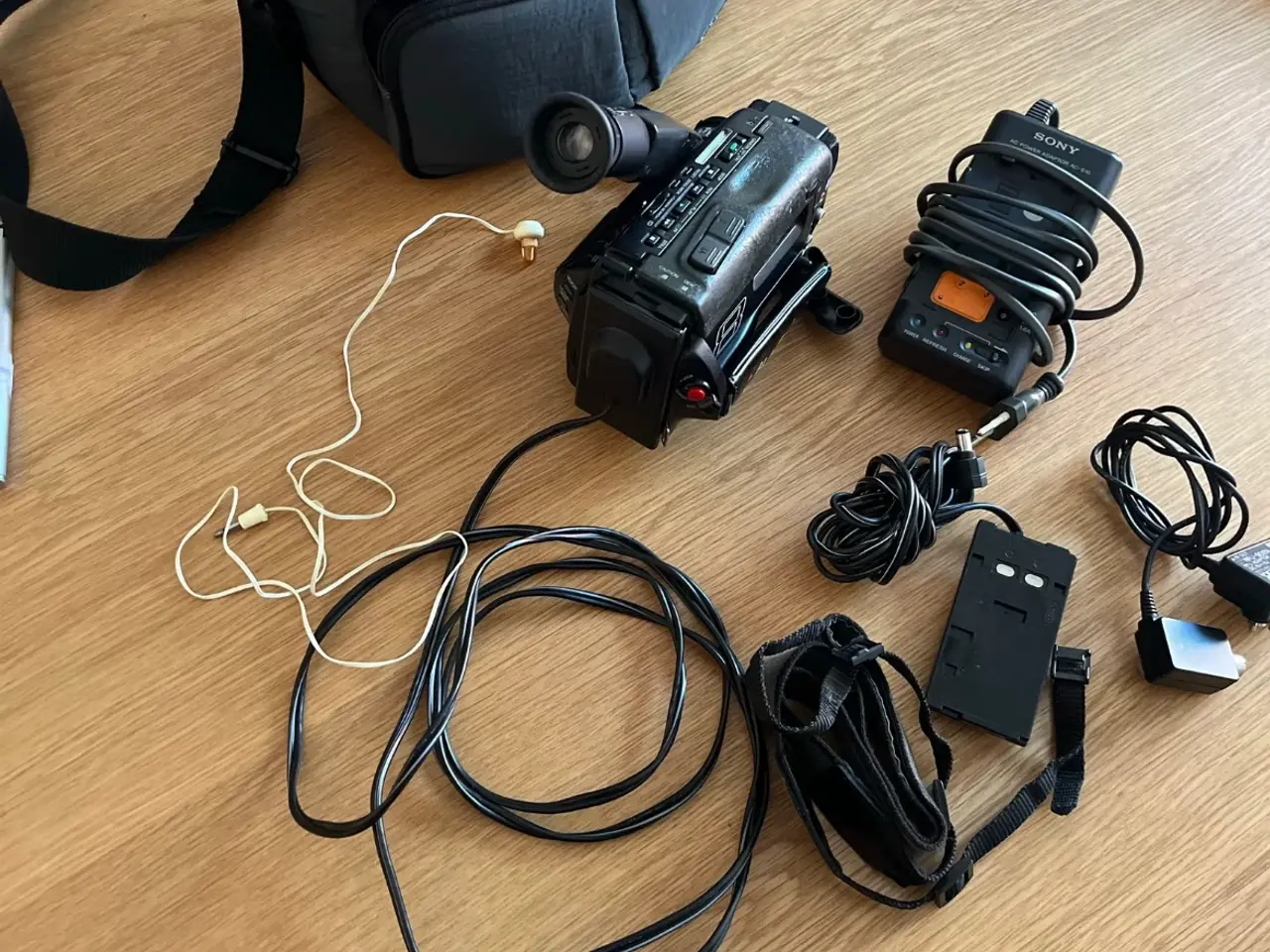 Billede 4 - Blaupunkt videokamera m/ taske