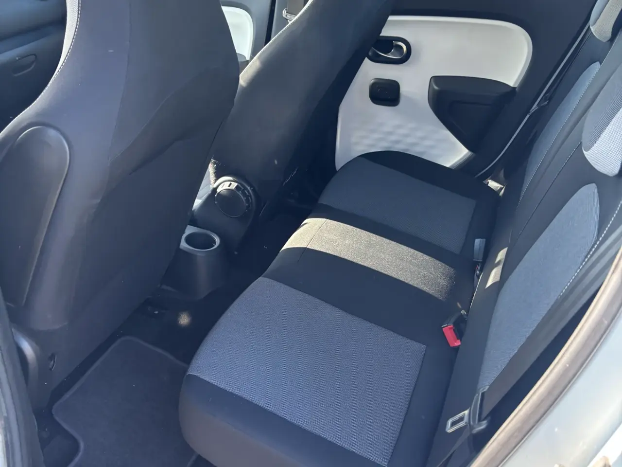 Billede 5 - Renualt Twingo 2016 lavt km 