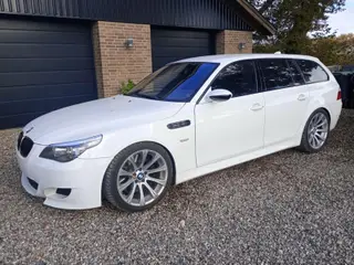 BMW M5 5,0 Touring SMG Van