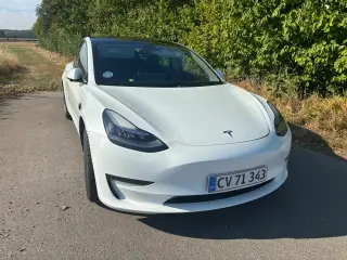 Tesla 3 Long Range model 2021