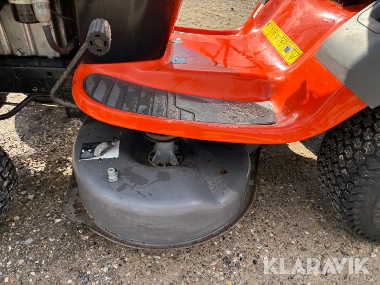 Billede 9 - Græsslåmaskine Husqvarna LTH 154