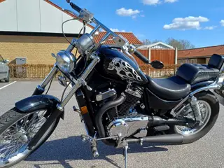 Suzuki vs 800 intruder