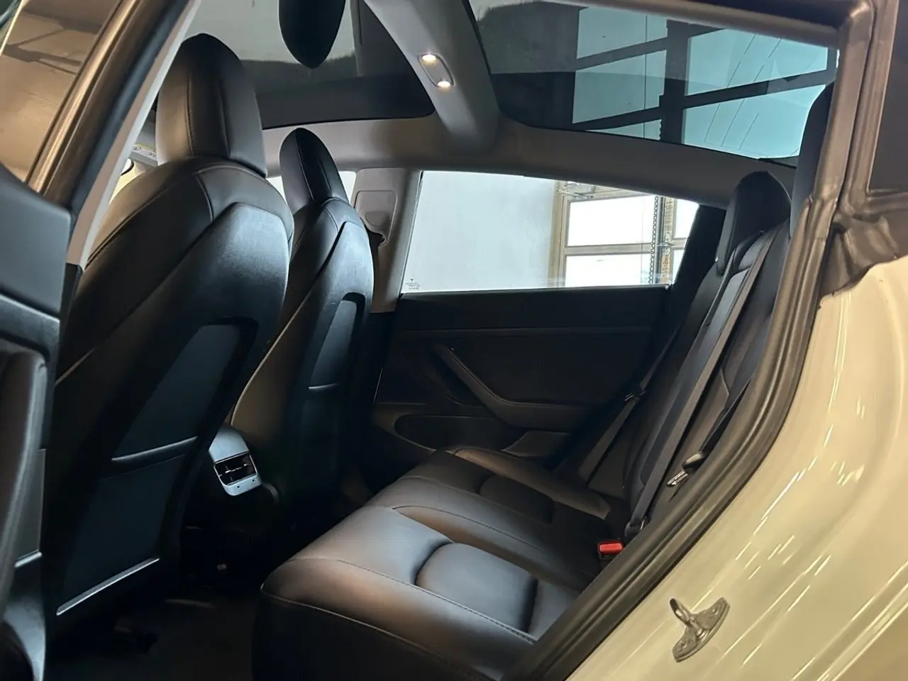 Billede 11 - Tesla Model 3 RWD