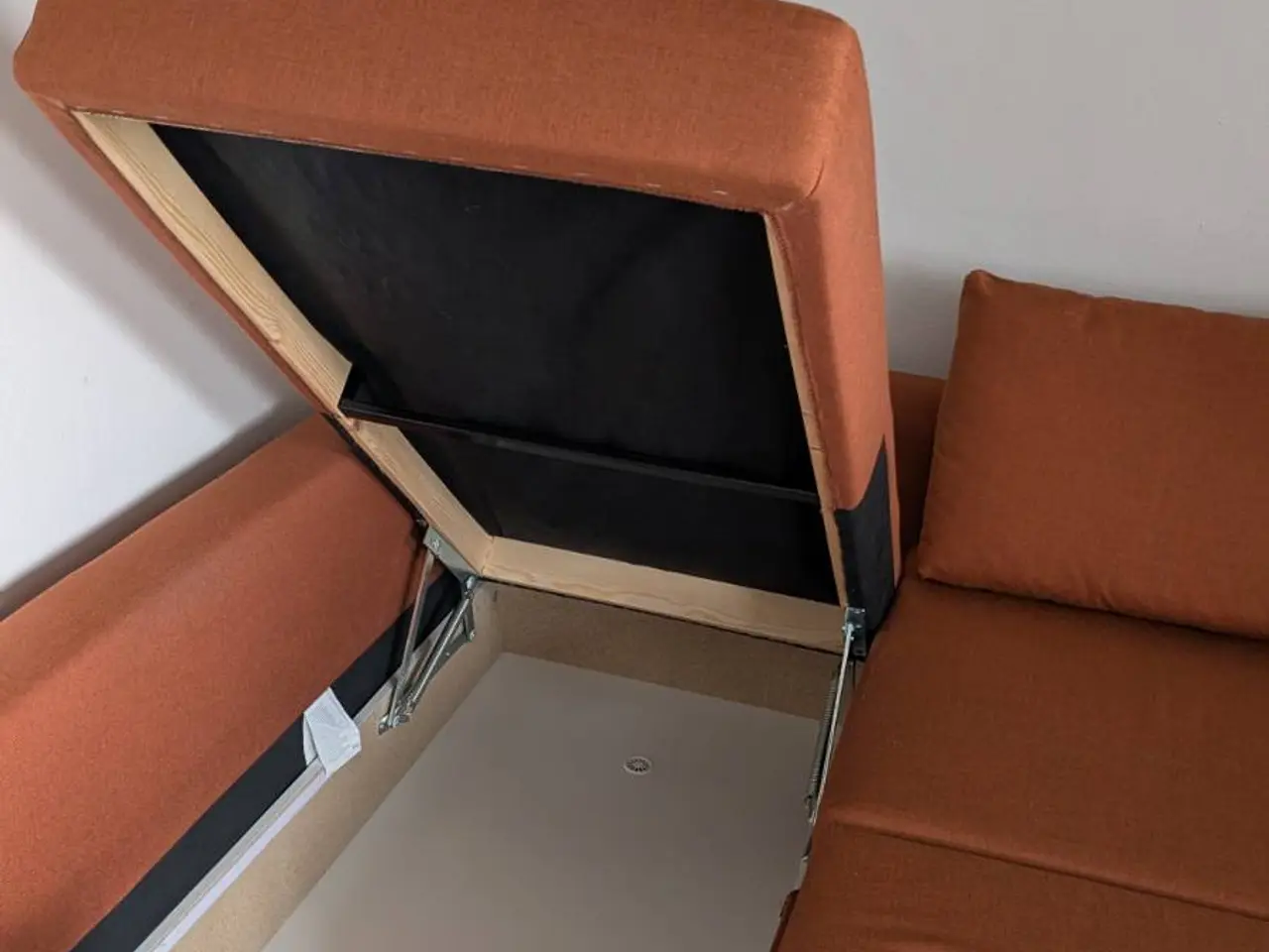 Billede 3 - Hjørnesovesofa med opbevaring (FRIHETEN)