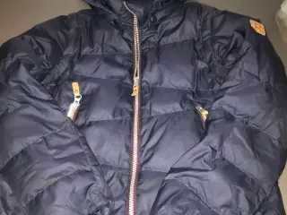 Super flot vinterjakke mrk. REIMA