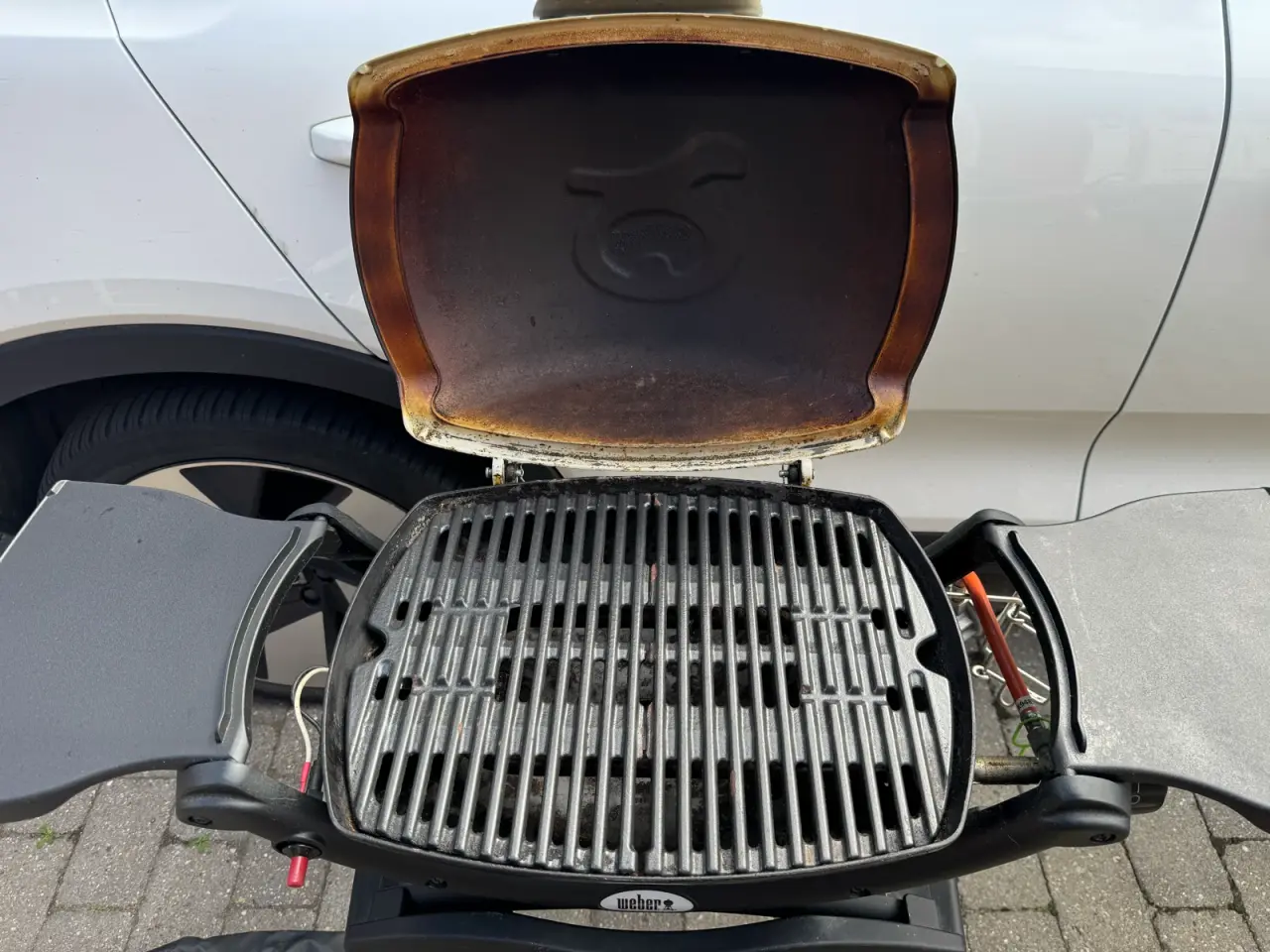 Billede 2 - Weber Q1000 med sidebord