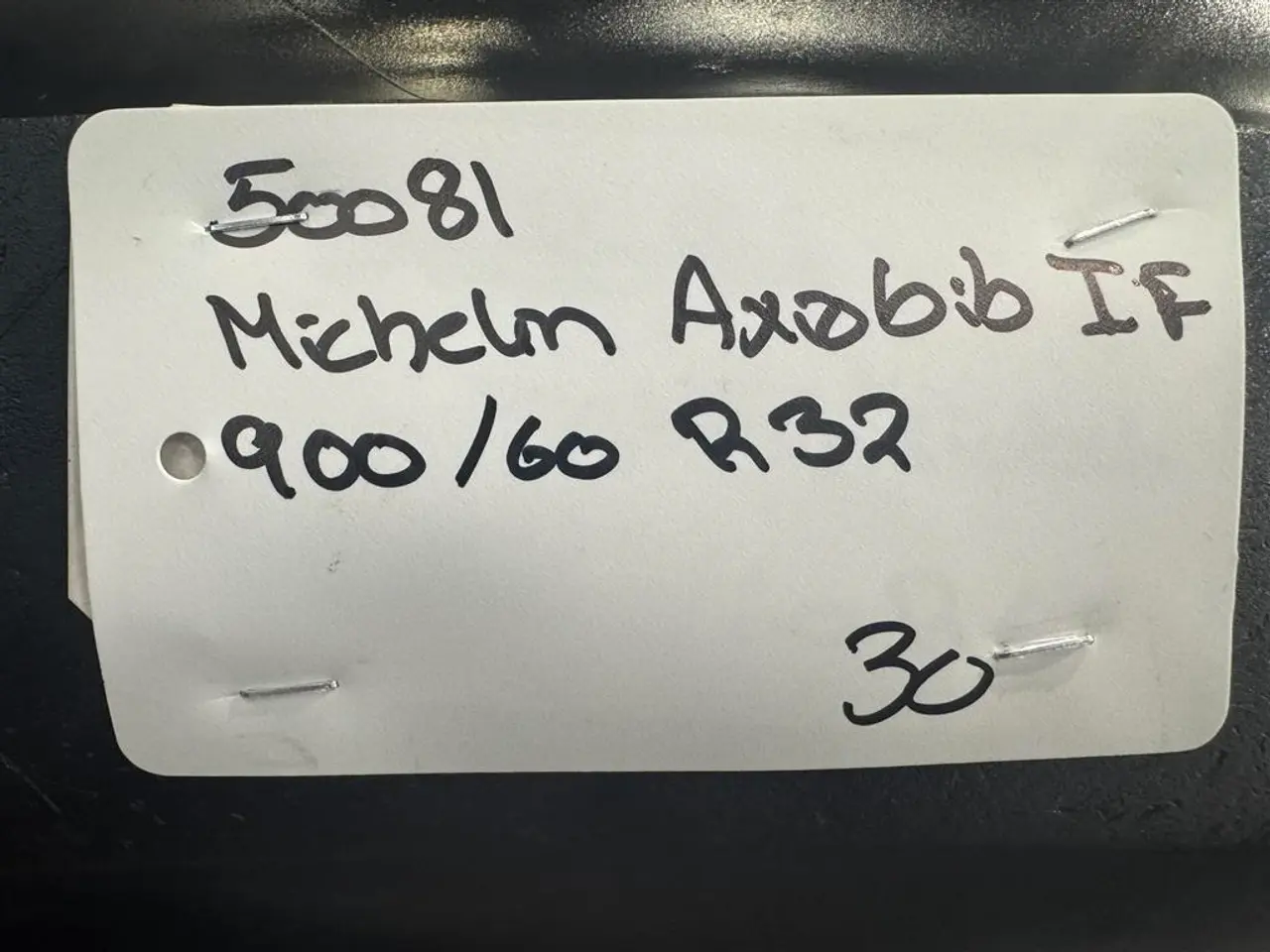 Billede 2 - Michelin 900/60R42