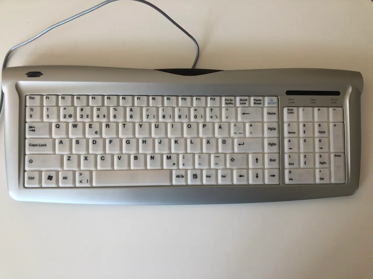 Billede 3 - Tastatur med baggrundslys