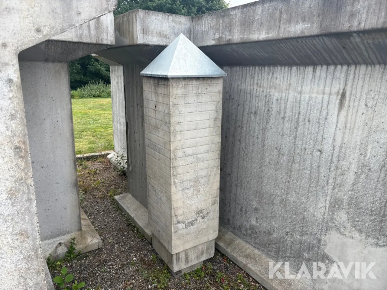 Billede 1 - Søjler 2 styk