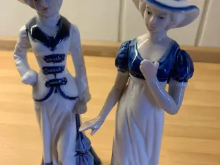 Figurer, 2 damer