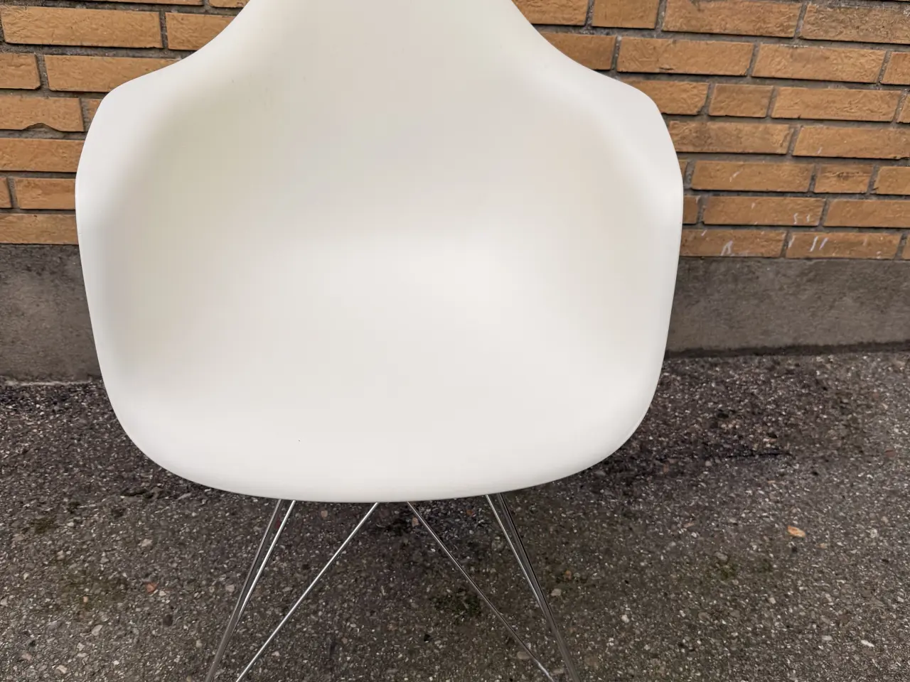 Billede 1 - Eames stol