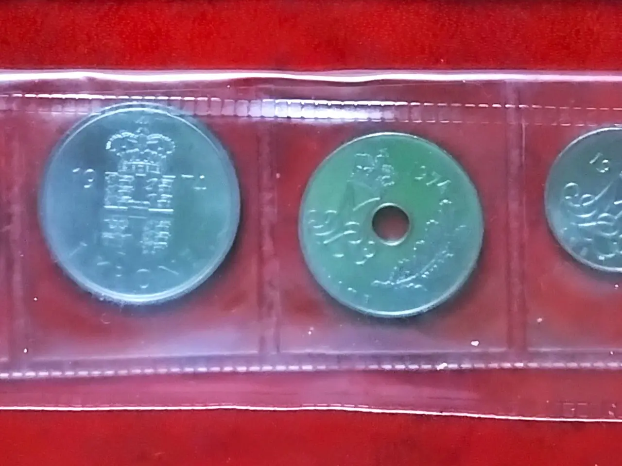 Billede 1 - UNC. MØNTSÆT 1974 VARDE BANK Margrethe II