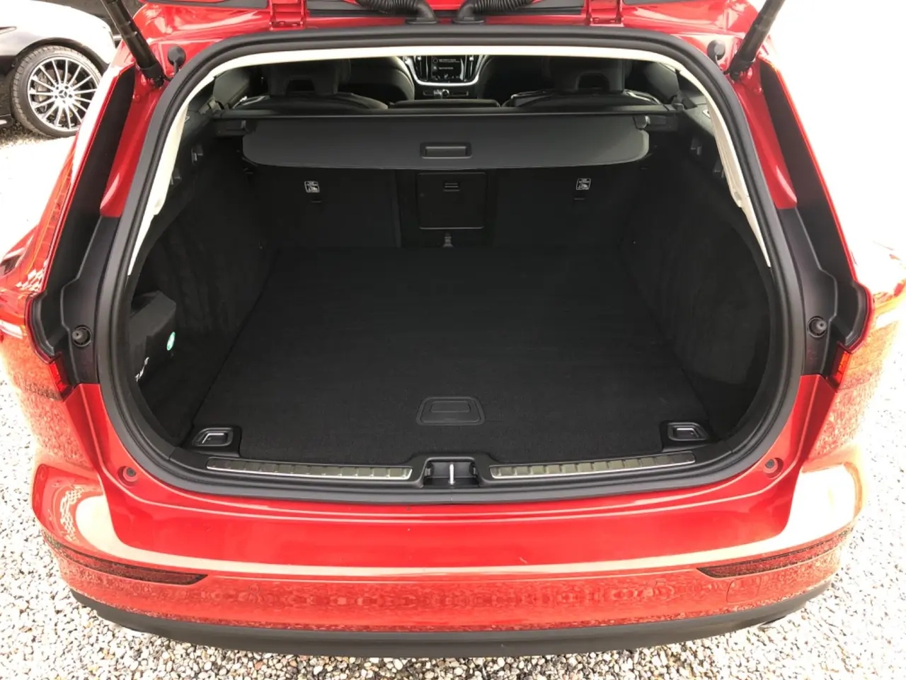 Billede 10 - Volvo V60 2,0 T4 190 Momentum aut.