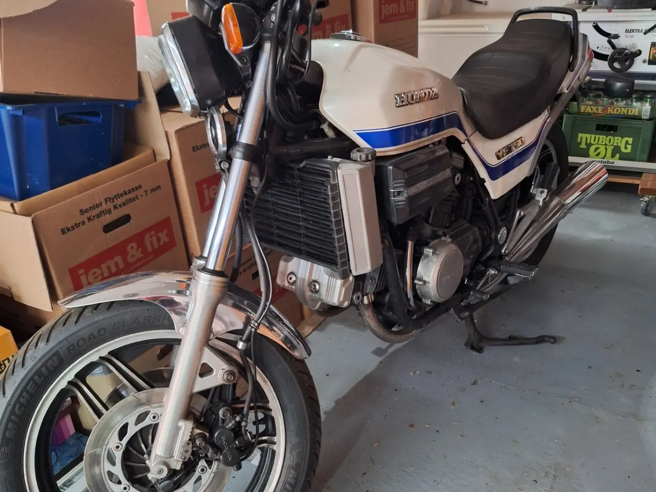 Billede 1 - Honda VF750 Sports.