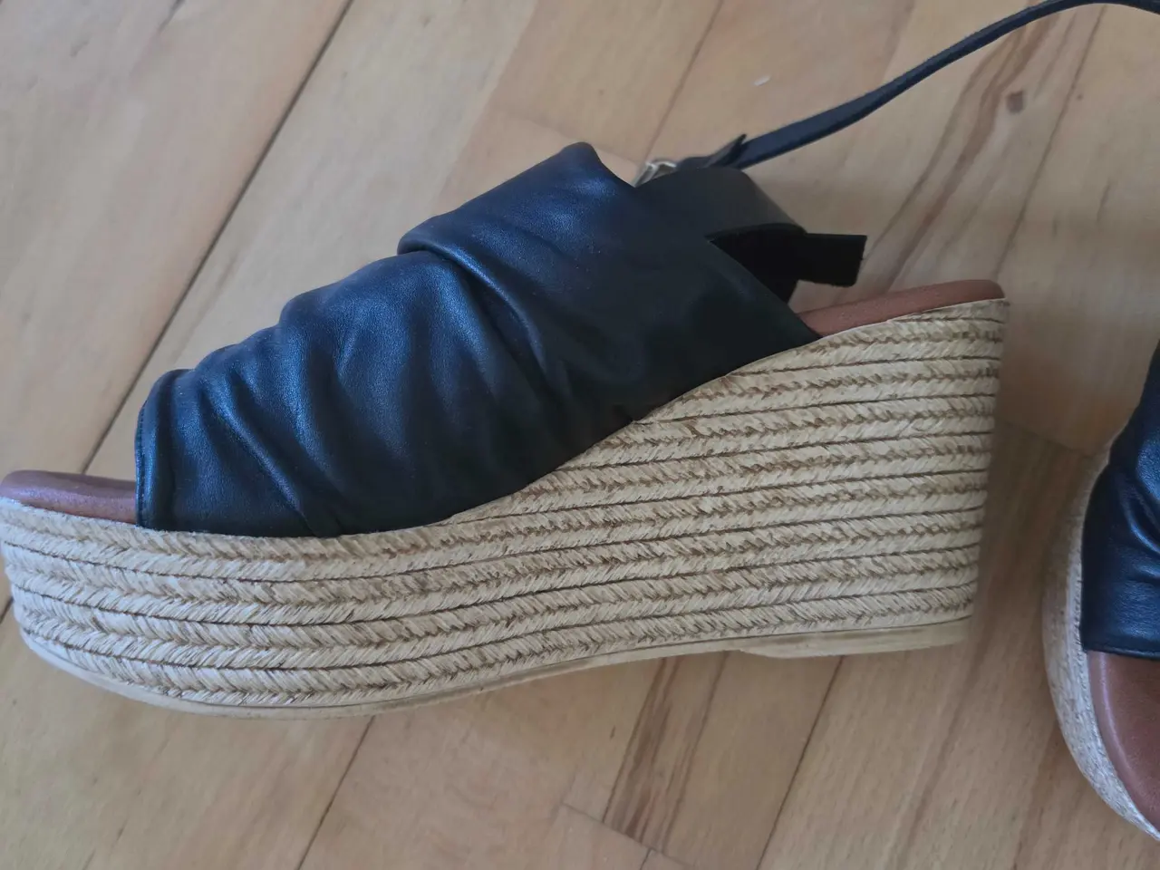 Billede 2 - Tim og Simonsen. Sandal